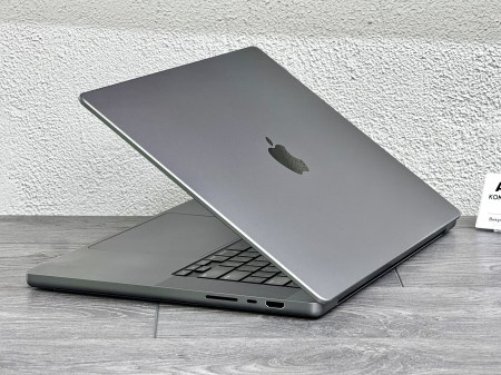 Macbook Pro 16 A2485 4
